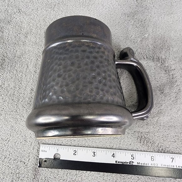 Vintage Pewter Beer Stein With Ornate Handle & Hammered Design Made In England - Picture 8 of 9